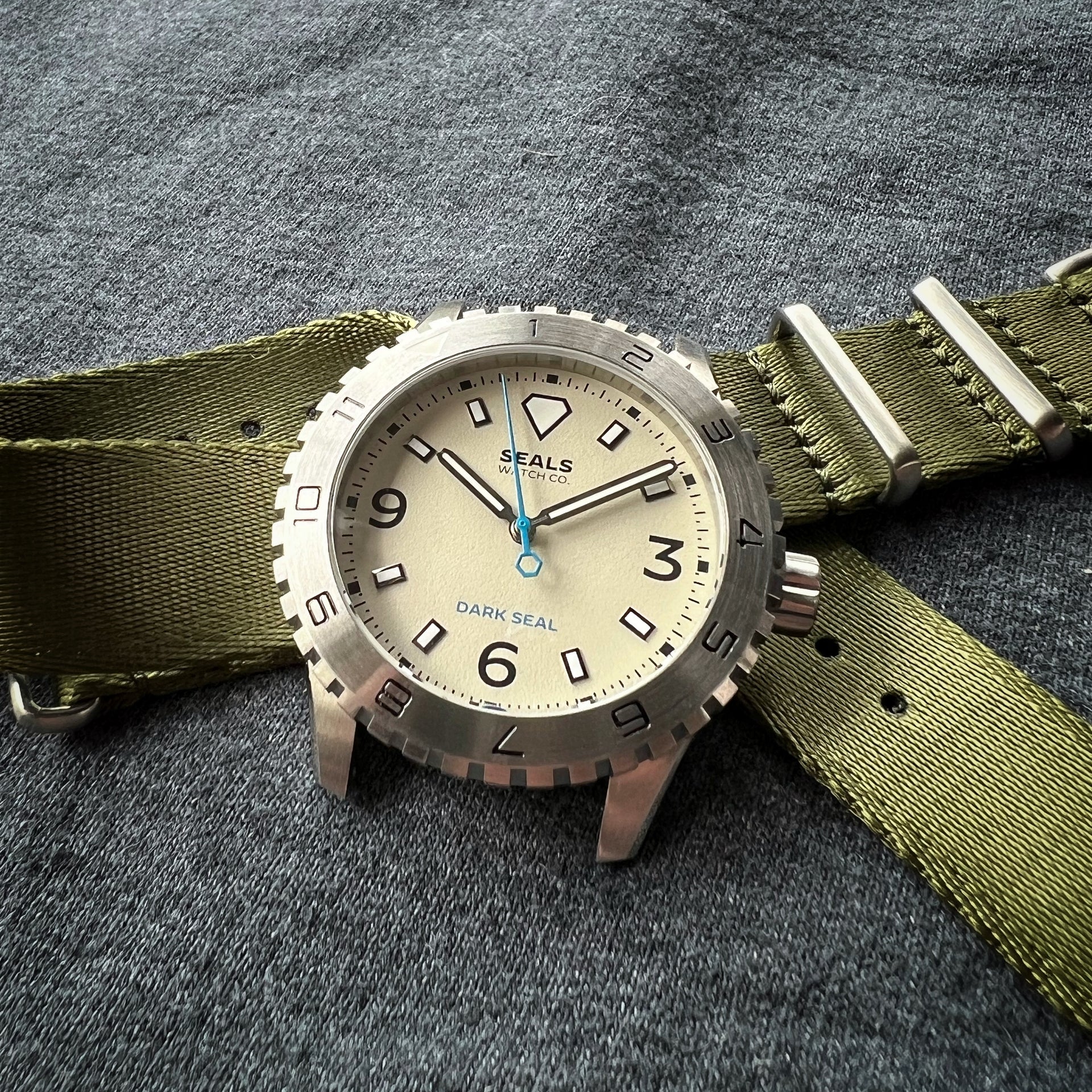 NEW: Dark Seal 12-Hour // Automatic Sport Watch - Seals Watch Co