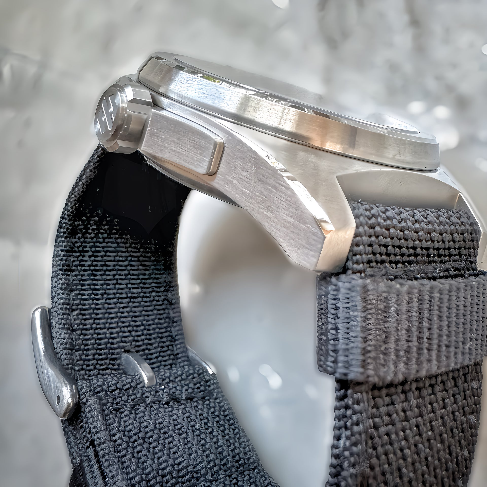 Seals Land // Sea GMT: 38mm Miyota 9075 True GMT Watch - Seals Watch Co