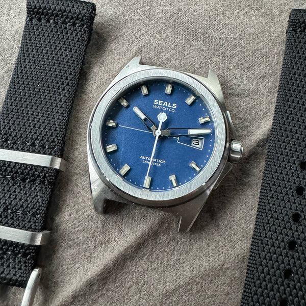 Land // Sea Classic | 3-Hand Automatic Wrist Watch with Date