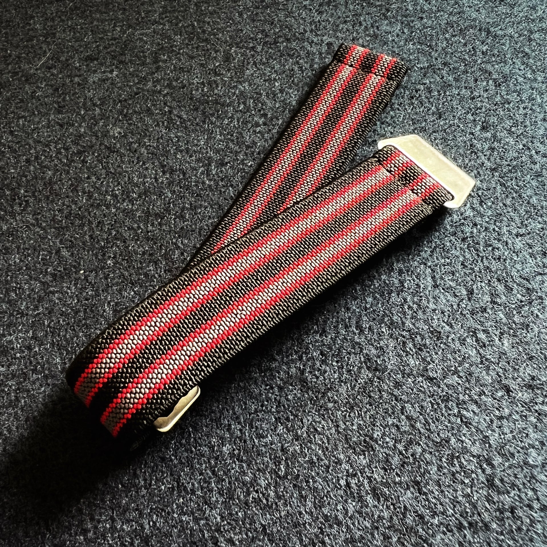 Parachute Style "No Pass" Elastic Watch Strap - Original Bond - Seals Watch Co