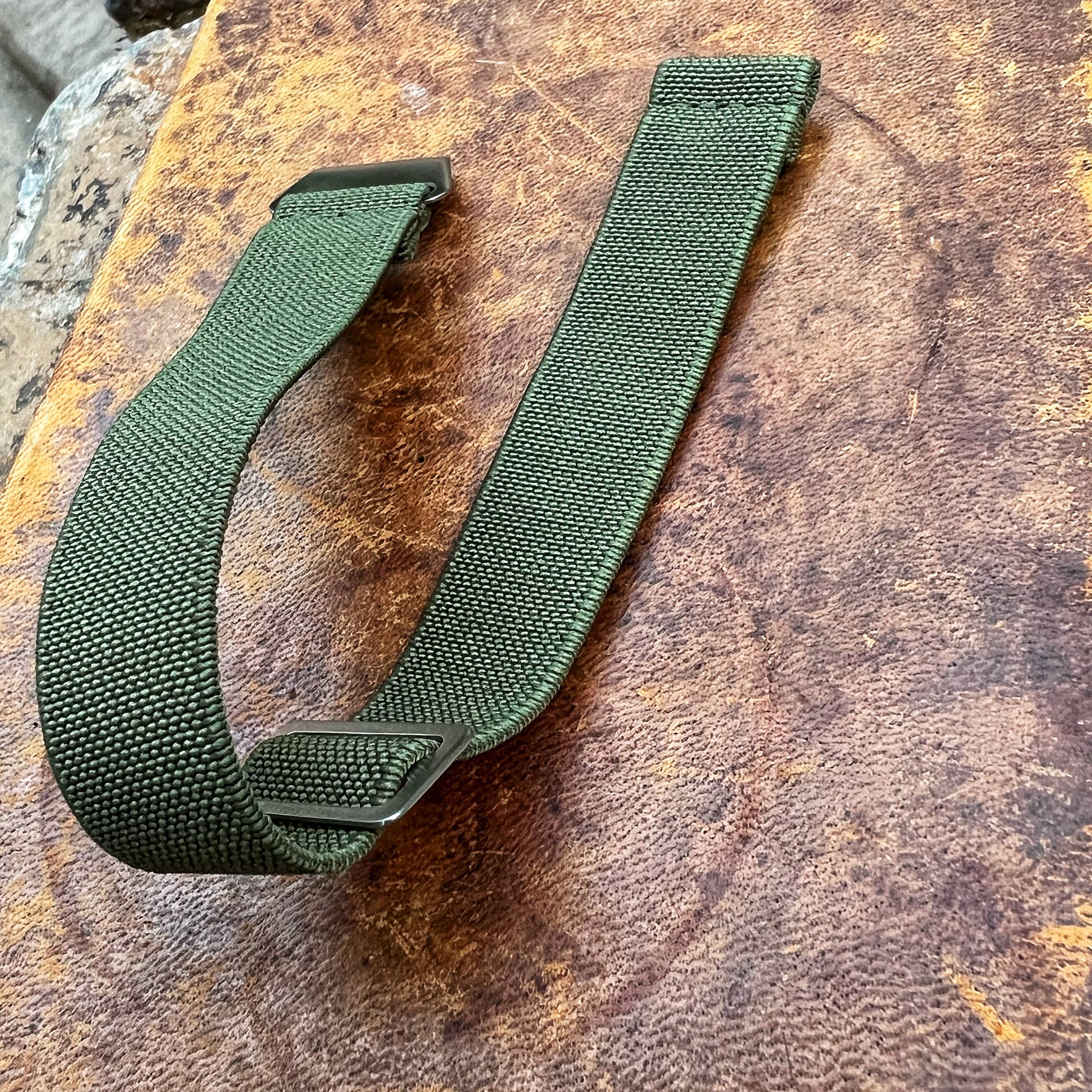 Parachute Style "No Pass" Elastic Watch Strap - Army Green - Seals Watch Co
