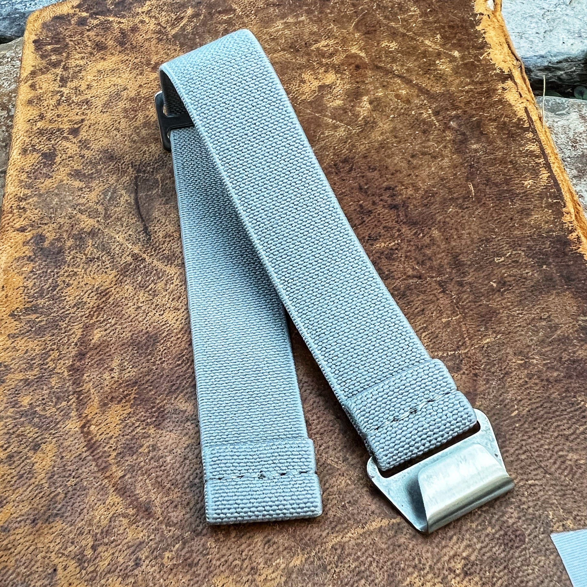 Parachute Style "No Pass" Elastic Watch Strap - Sky Gray - Seals Watch Co