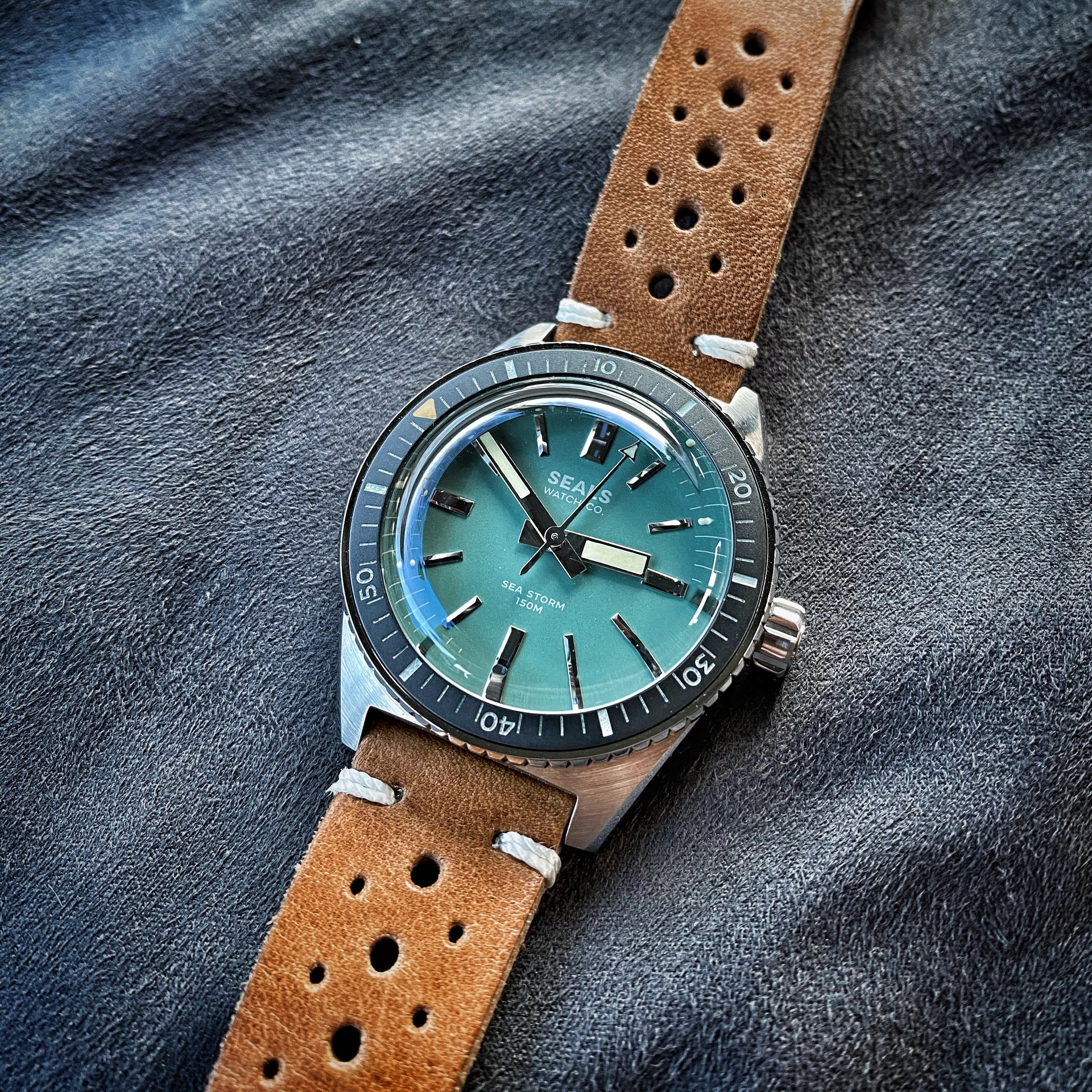 "Sea Storm" Dive Watch - Limited Run Skin Diver - With Date - Seals Watch Co