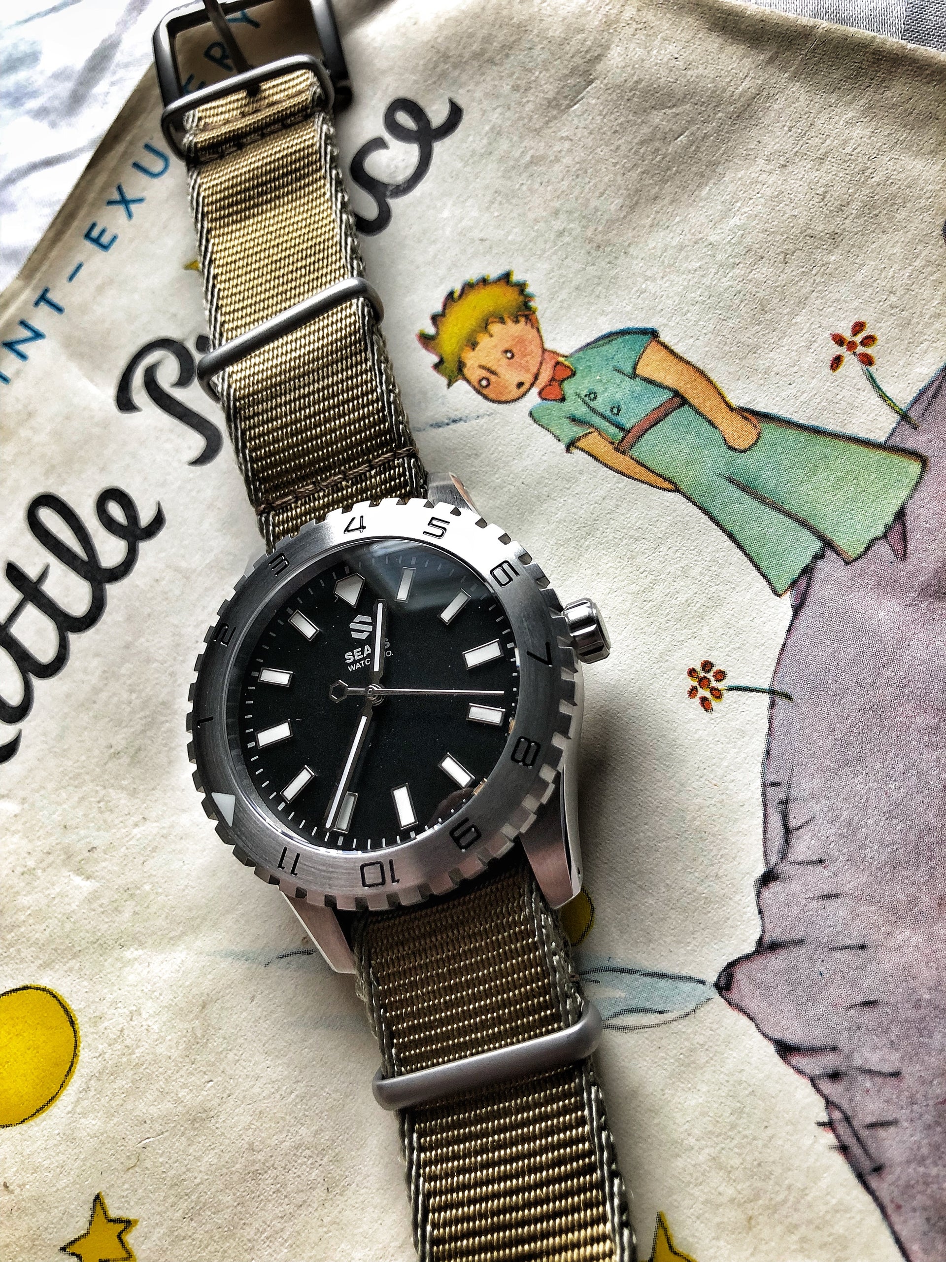 Dark Seal 200M Water Resistant Automatic Sport Watch - American Microbrand