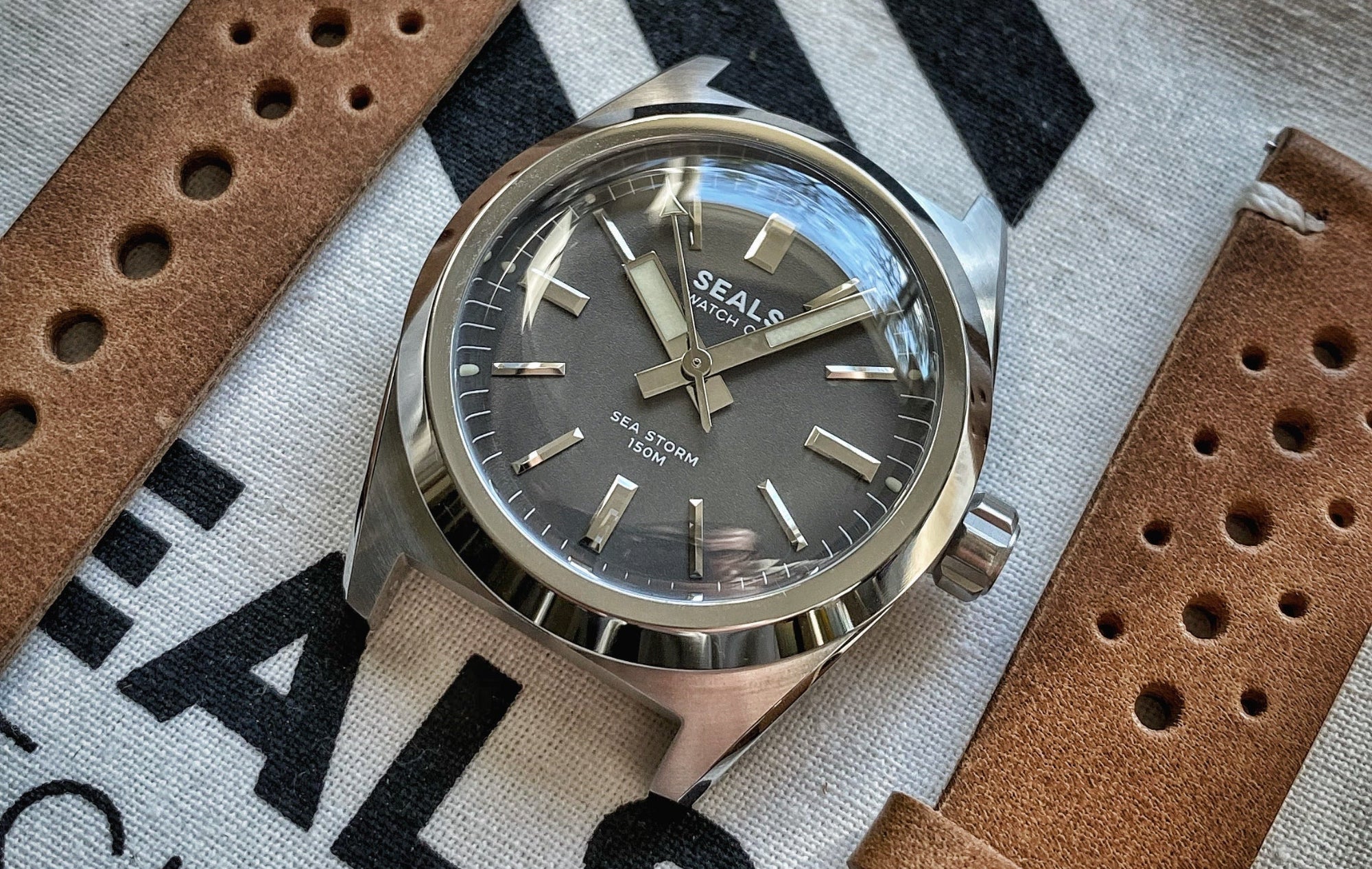 Sea Storm Dive Watch – Fixed Bezel, Miyota 9015 | Seals Watch Co.