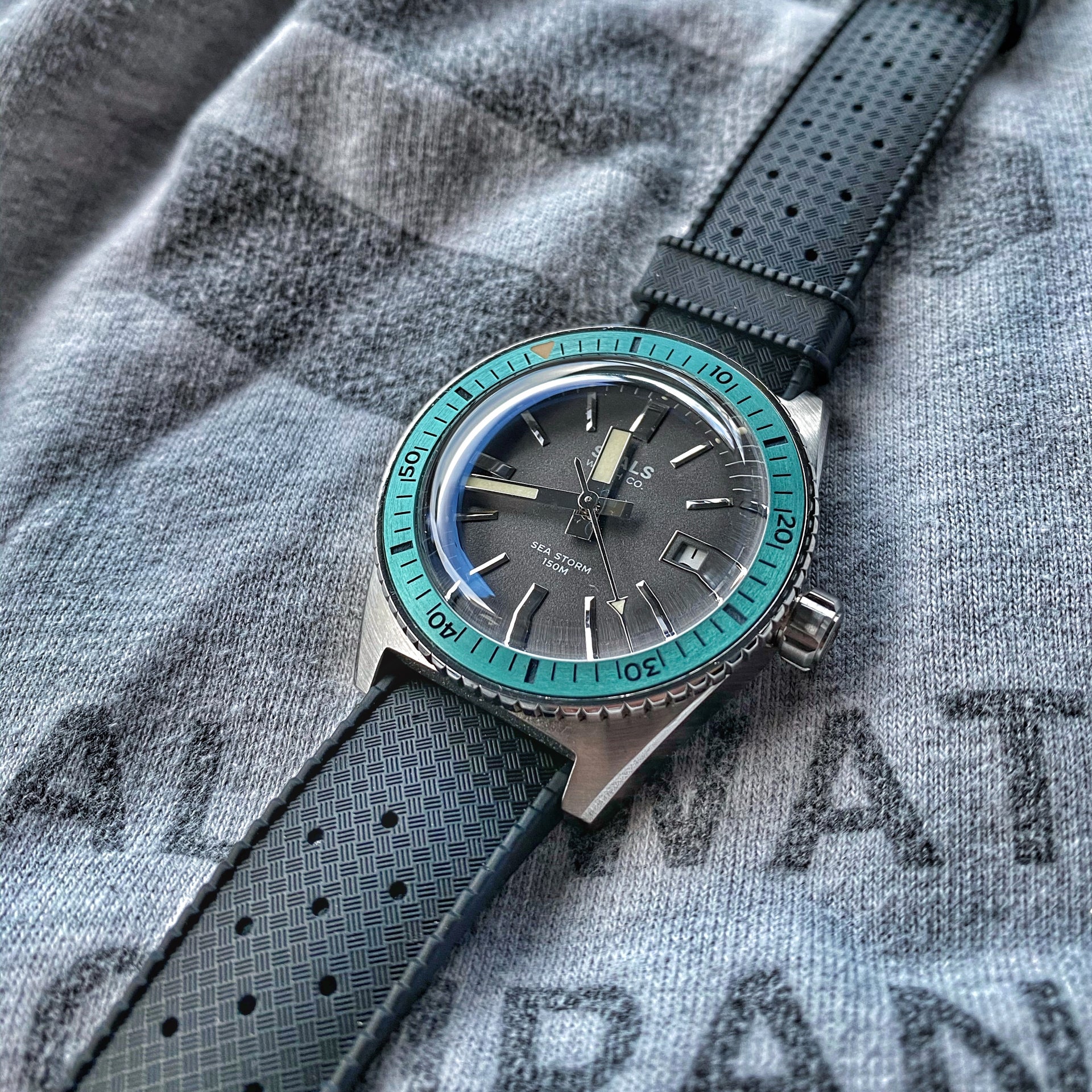 "Sea Storm" Dive Watch - Limited Run Skin Diver - No Date Reveal - Seals Watch Co