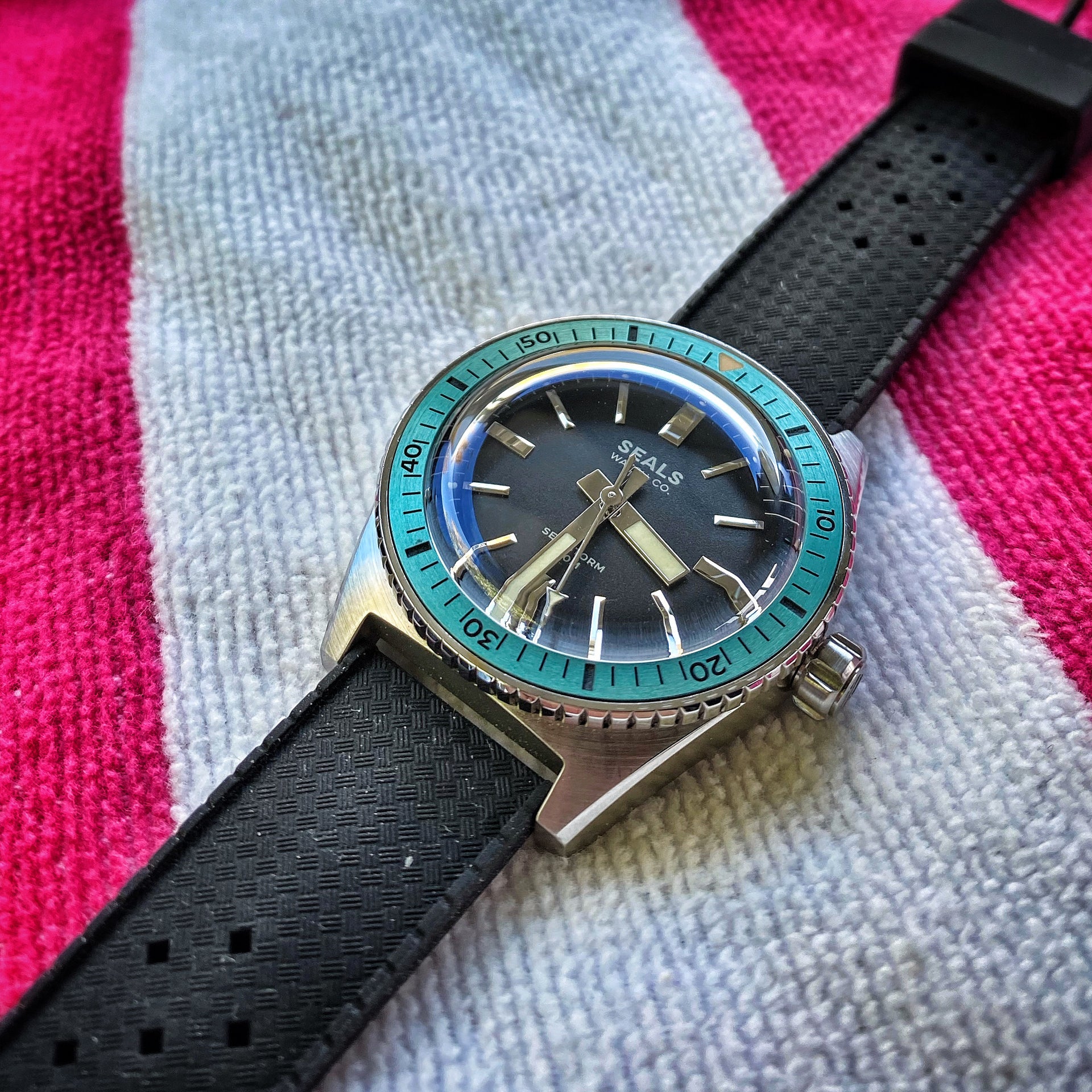 "Sea Storm" Dive Watch - Limited Run Skin Diver - With Date - Seals Watch Co